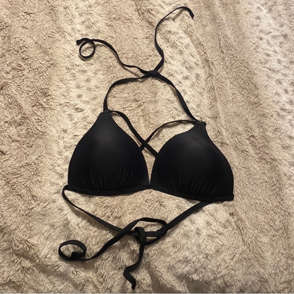 SHEIN Black Halter Bikini Top